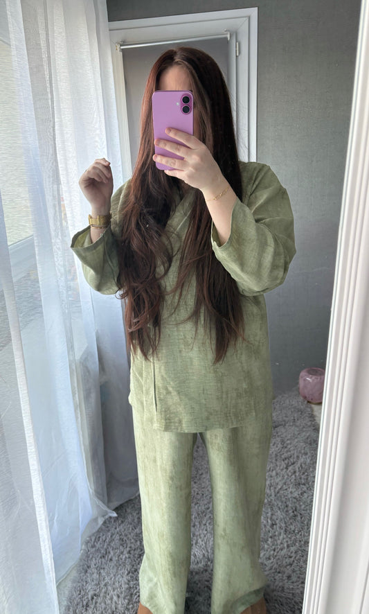 ENSEMBLE KAKI